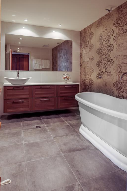 Suite 11 Victoria Square أدليد المظهر الخارجي الصورة